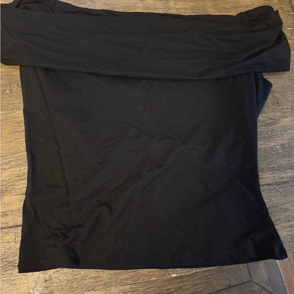 Reformation Classic Black Top off shoulder